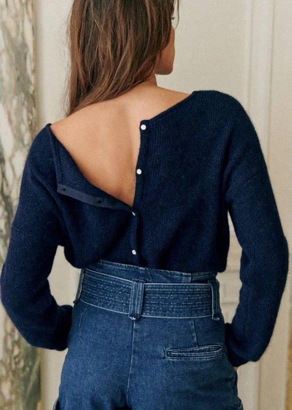 Button Super Soft Kint Cardigan - Image 11