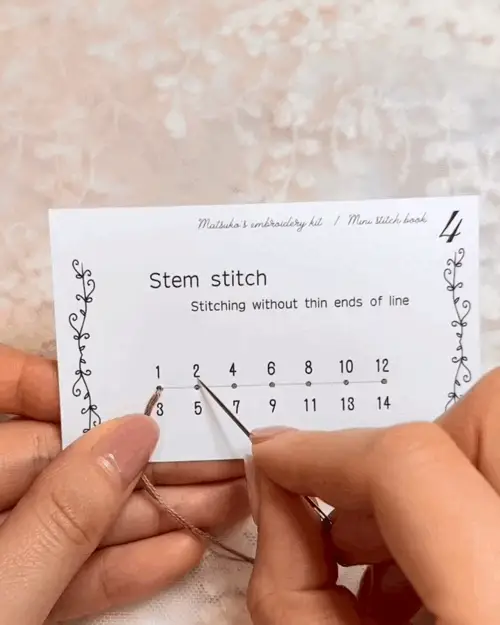 Creative Mini Sewing Book - Image 3