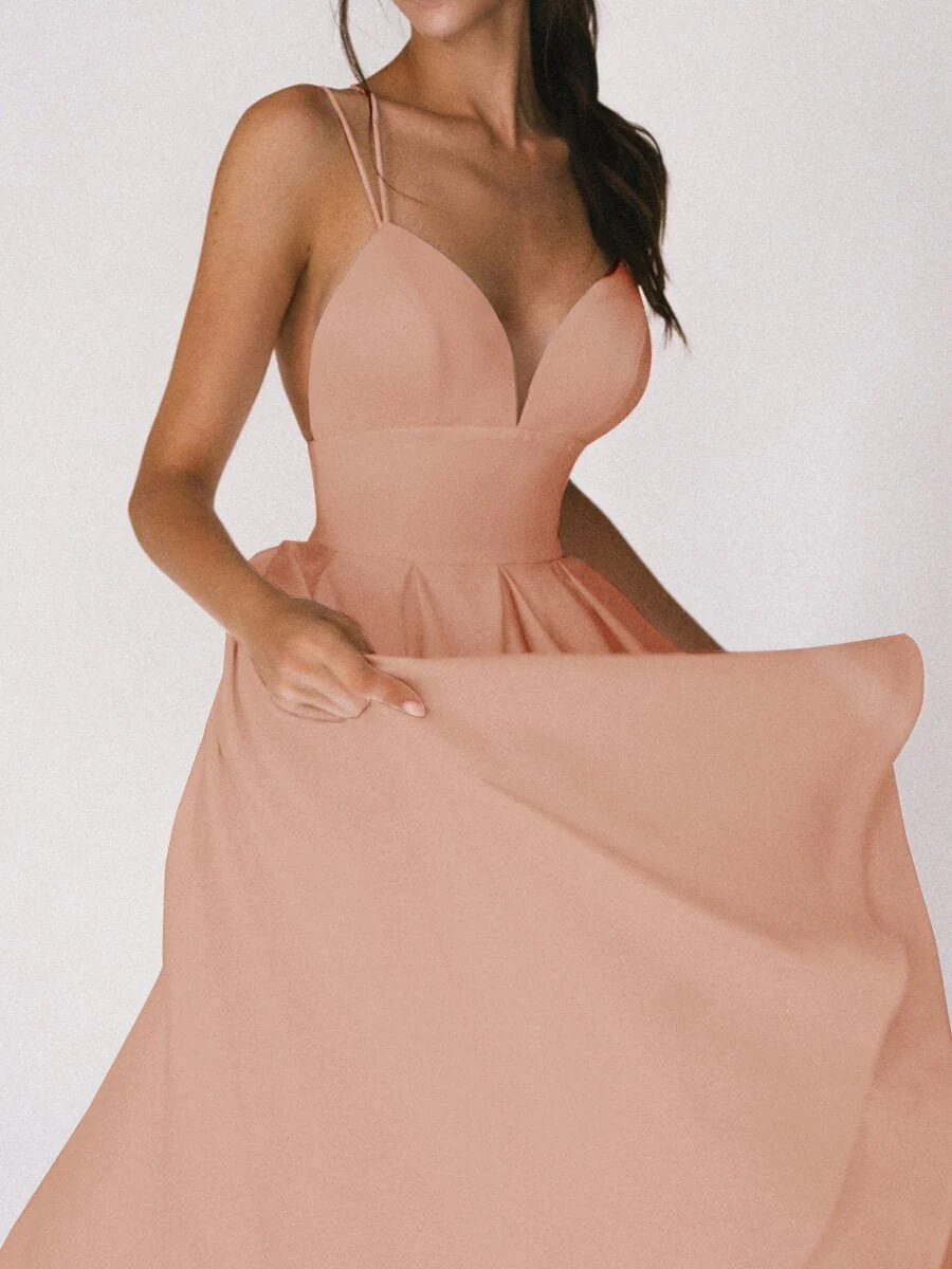 Elegant strappy V-neck dress - Image 11
