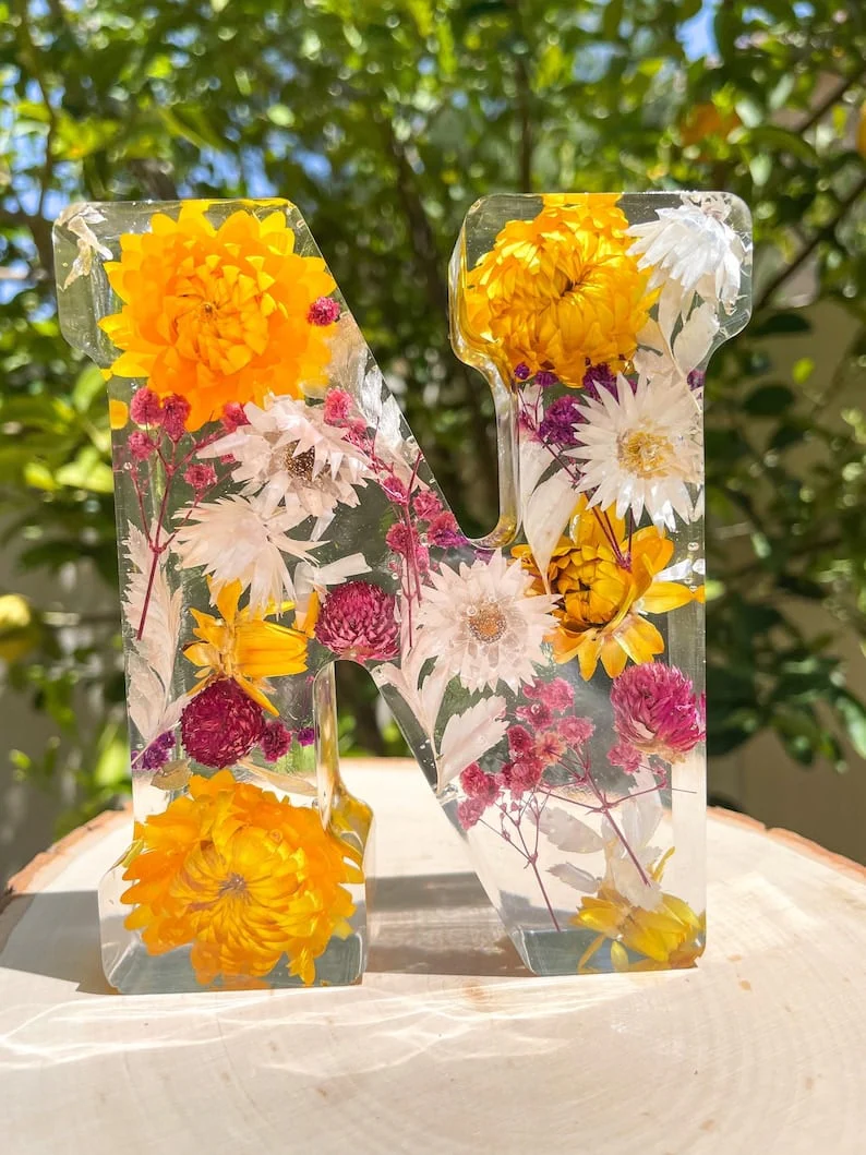 LED Luminous Letters Flower Resin Night Light - Image 4