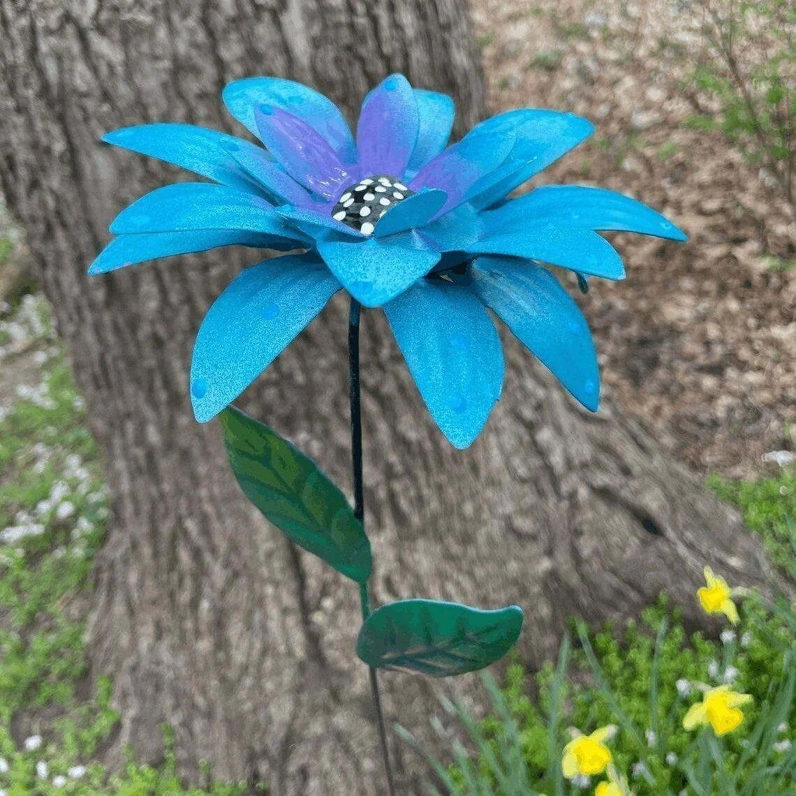 Metal Flowers Garden Stakes - Image 12