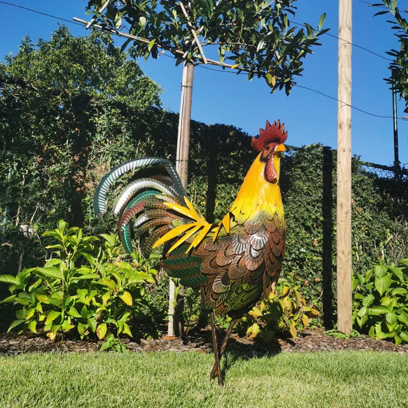 Iron Rooster-Amazing Detail And Beautiful Colours - Image 3