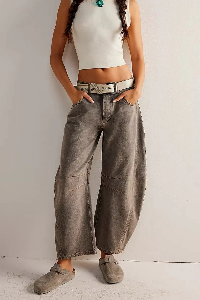 Casual And Trendy Mid-Rise Tube Jeans - Image 16