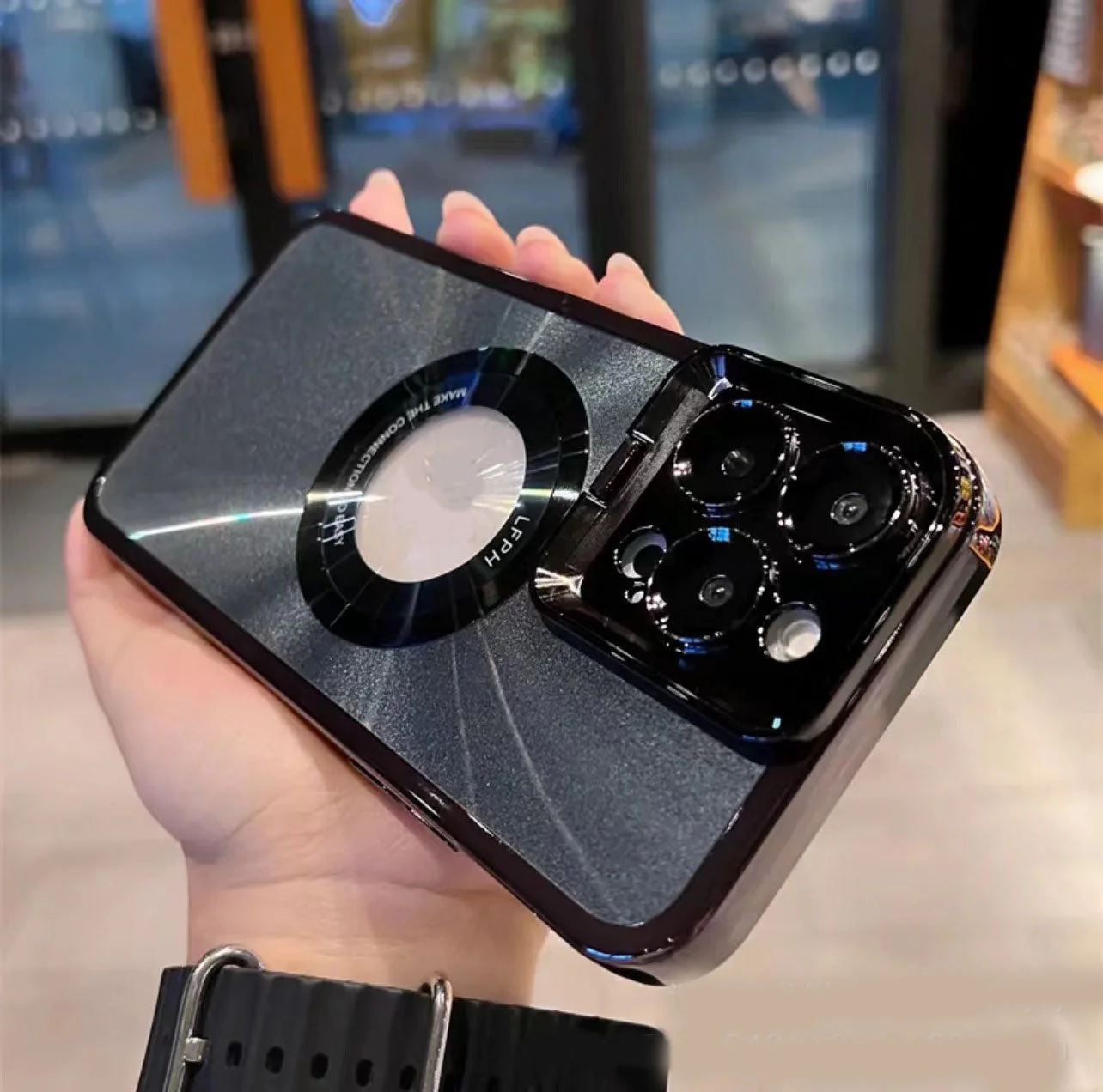 Magnetic iPhone Case With Lens Mount - Image 5