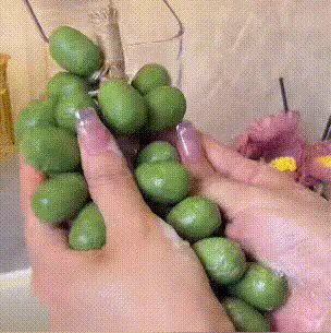 Manual Grape Soap - Image 5