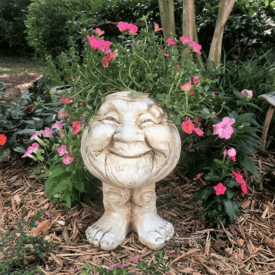 (Gardening Upgrades)MUGGLY'S THE FACE STATUE PLANTER - Image 4