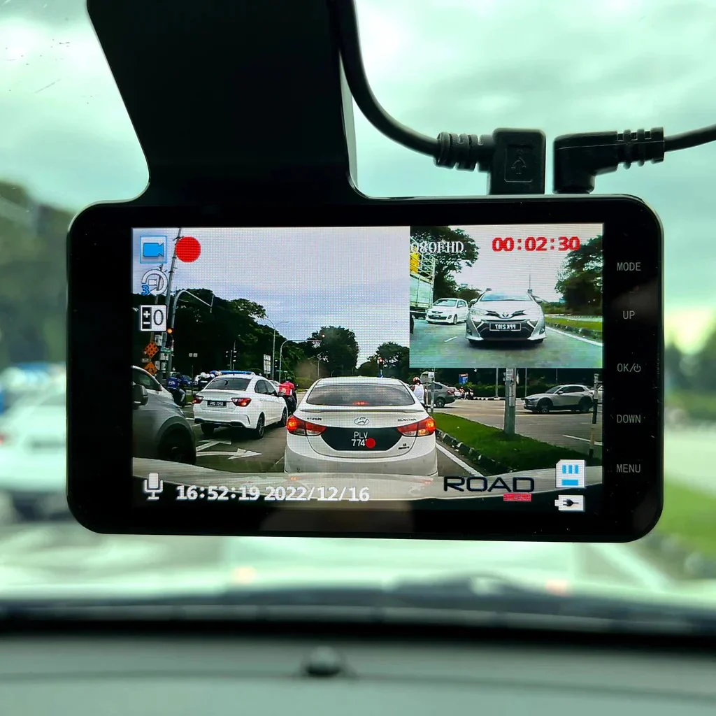 [New Arrival ] ROADCAM R2 Improve Driving Safety with High-Quality Dash Cams - Image 11