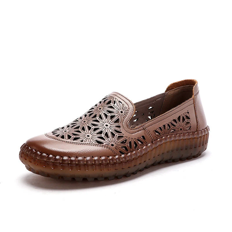 Comfortable Soft Bottom Breathable Non-Slip Engraved Retro Ladies Leather Shoes - Image 3