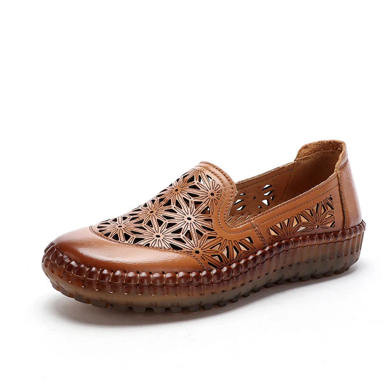 Comfortable Soft Bottom Breathable Non-Slip Engraved Retro Ladies Leather Shoes - Image 5