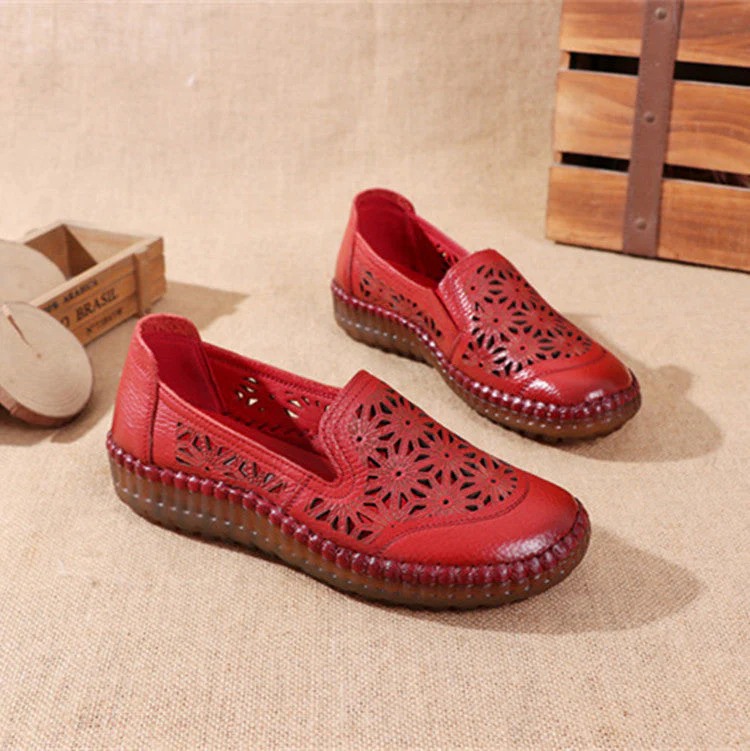 Comfortable Soft Bottom Breathable Non-Slip Engraved Retro Ladies Leather Shoes - Image 8