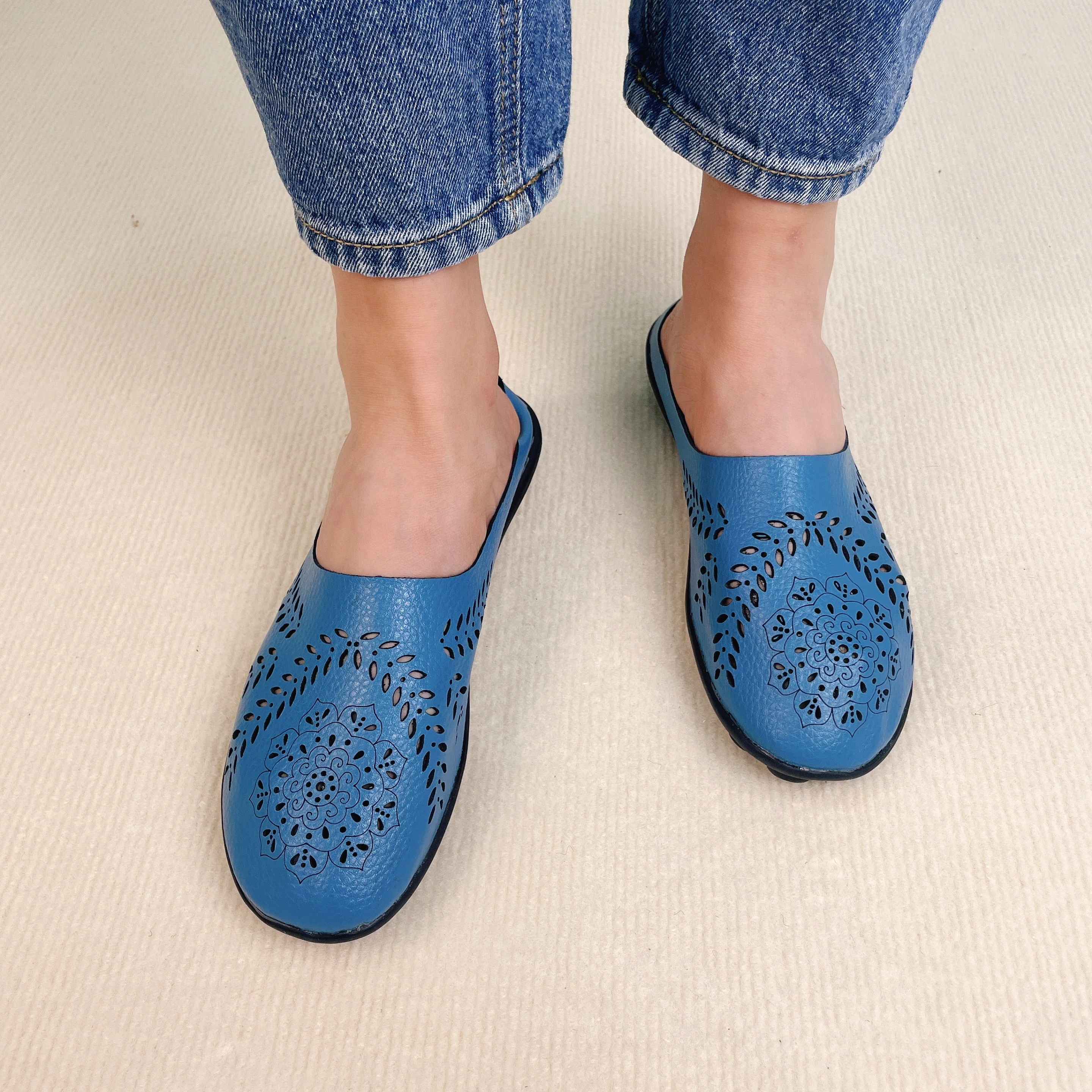 Casual All-match Hollow Slippers - Image 15