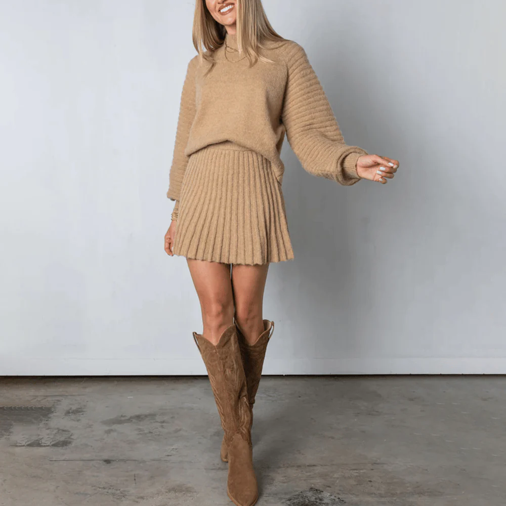 Pleated Knit Skirt Set - Image 16