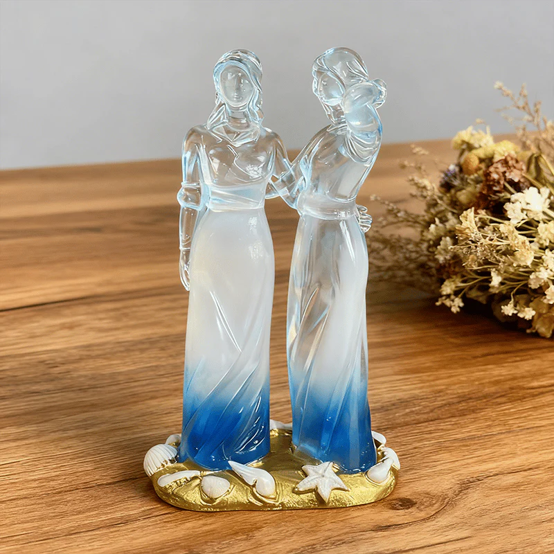 👩🏻🤝👩🏻Sisters By My Side, Celebrates Friendships Three Sisters Sculpture