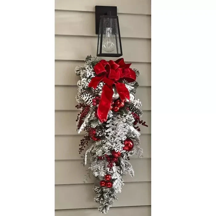 The Cordless Prelit Red And White Holiday Trim - Image 9