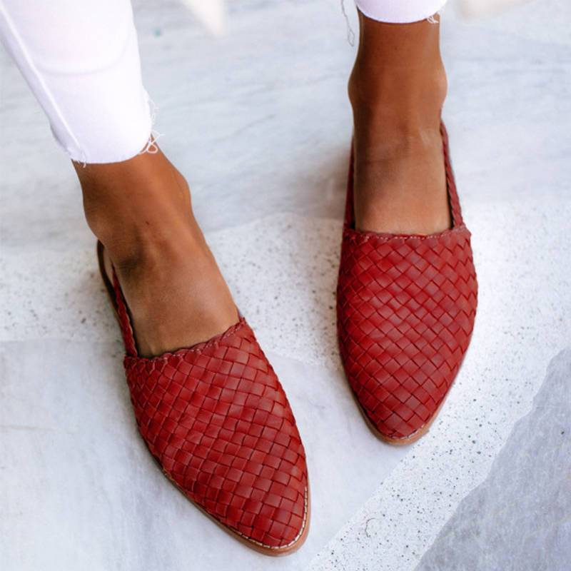 Women Chic Braided Upper Buckle Strap Flat Heel Sandles - Image 2