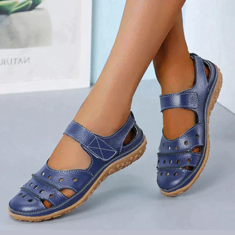 Women's Hollow Hook Flat Sandals - Image 5