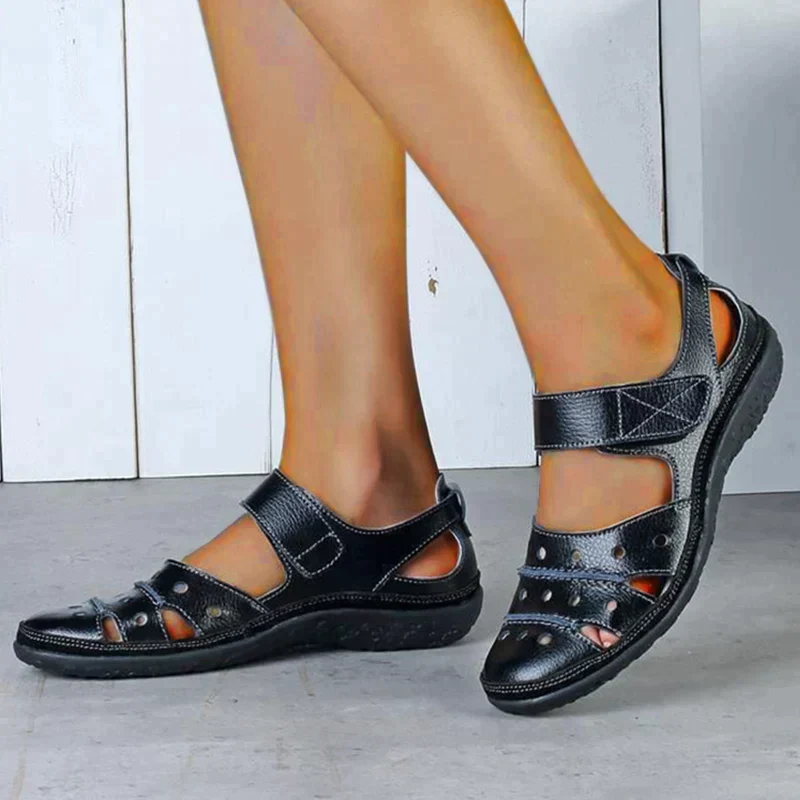 Women's Hollow Hook Flat Sandals - Image 6